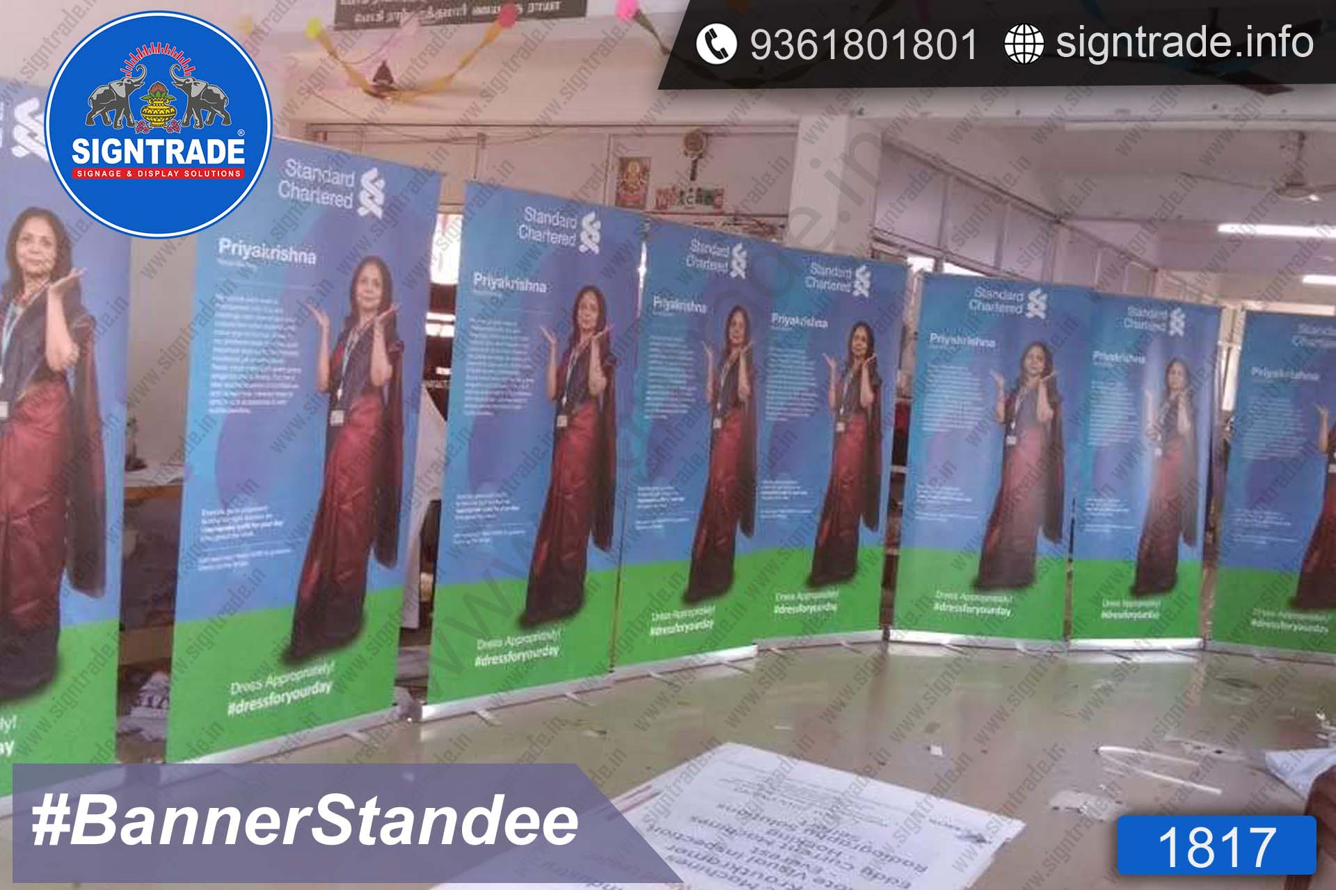 standardchartered bannerstandee